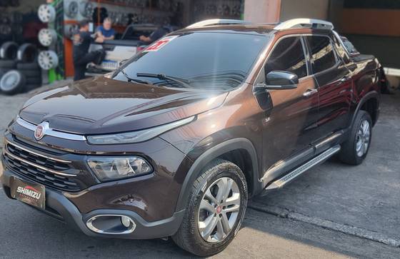 FIAT TORO 2.4 16V MULTIAIR FLEX VOLCANO AT9 FIAT TORO 2.4 16V MULTIAIR FLEX VOLCANO AT9